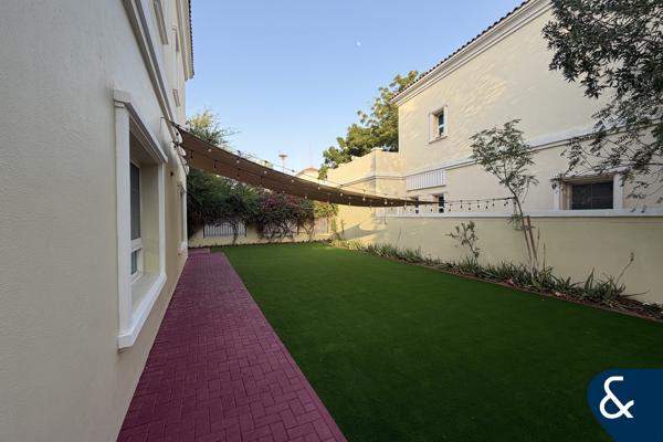 4 Beds | Extended Villa | Upgraded Pool