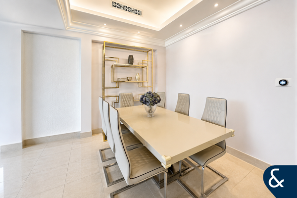 Large Layout | Upgraded | Quiet Location