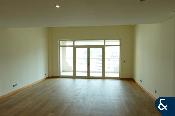 High Floor | Vacant | Option to Furnish