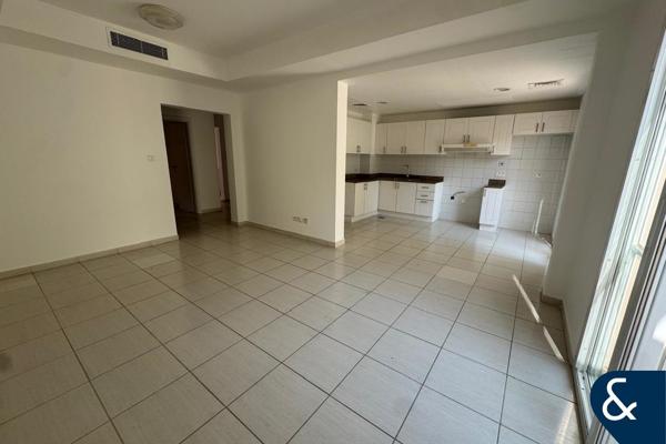 2 Bedroom | 4M | Well-Maintained | Vacant