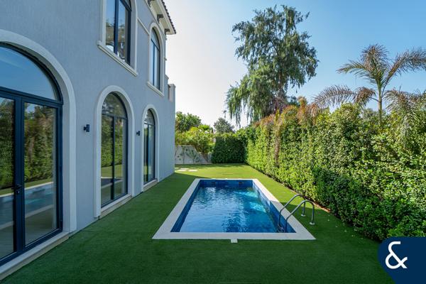 Fully Remodelled and Renovated Private Mansion - Private Pool