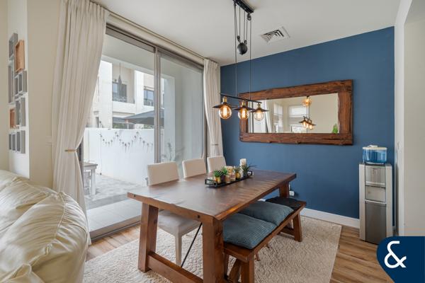 3 Bedrooms | Study | End Unit | VOT | 4 Bath