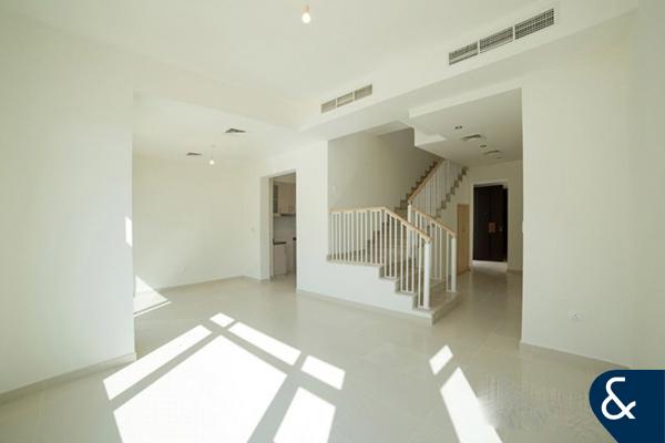 3 Bedrooms | Study | End Unit | VOT | 4 Bath