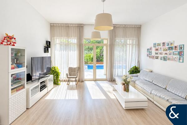 Great Location | Park View | Private Pool