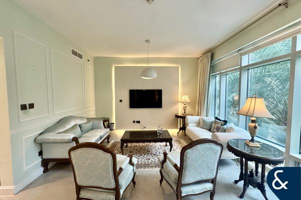 Upgraded | Exclusive | Vacant on transfer