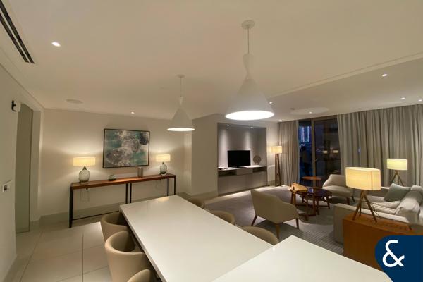 Burj Khalifa View | Large Layout I Service