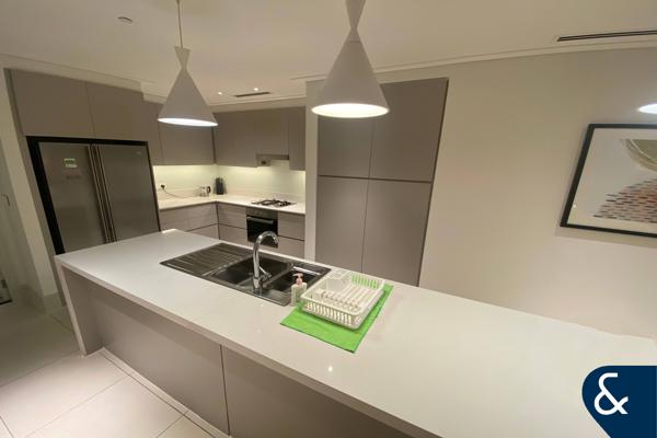 Burj Khalifa View | Large Layout I Service