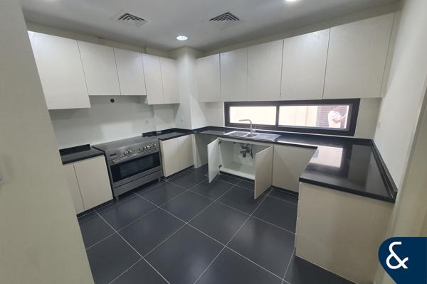 Corner Unit I Maintenance Inc I Vacant Jan