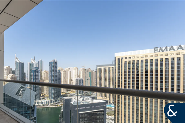 Simplex Penthouse | Vacant | Marina View