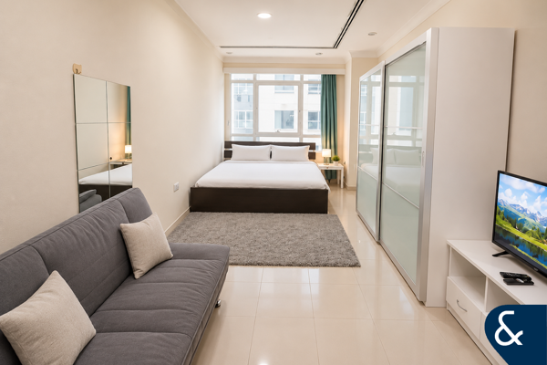 Huge Size | Sea Views | Vacant On Transfer