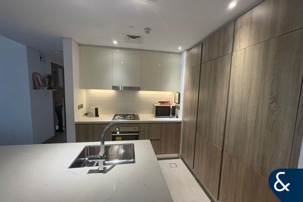 Low Floor | 2 Bed | Furnished | Marina Views