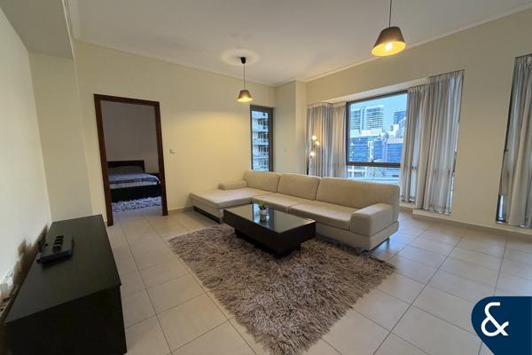 Furnished | Low Floor | Vacant Now | 1BHK