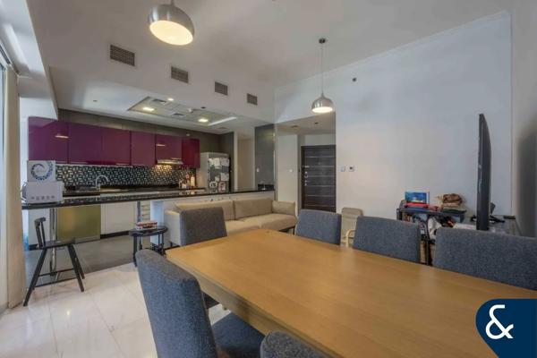 Marina View - Vacant On Transfer - Mid Floor