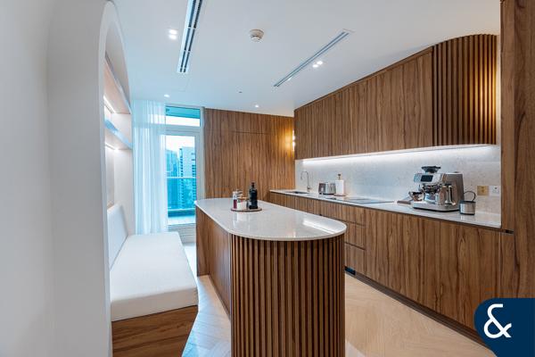 Luxury Upgrades | Penthouse | Vacant | 4 Bed