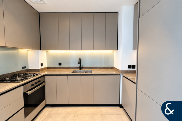 2 Bed Apartment | Canal & Burj View | Vacant