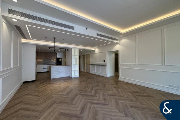Fully Upgraded | F Type | Park and Sea View