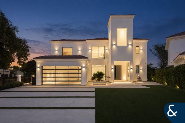 4 Bed | Huge plot | Skyline View | Upgraded
