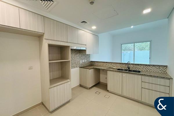 Single Row | 3 Bed + Maids | Close To Pool