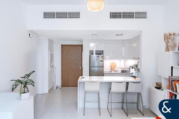 1 Bedroom | Fully Furnished | Pool View