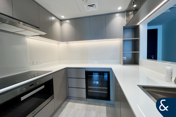 1 Bed | Marina view | Fully Upgraded | UF