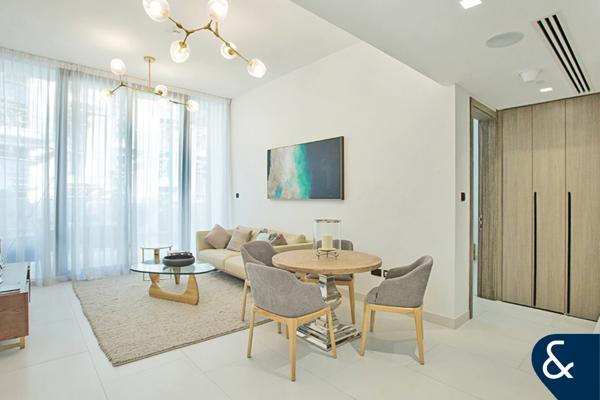 West Beach Access | Furnished | Modern