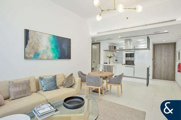 West Beach Access | Furnished | Modern
