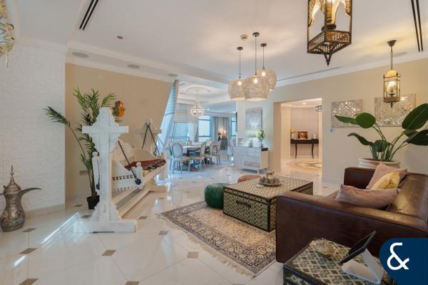 Full Seaview | Upgraded | Furnished | 5 Bed