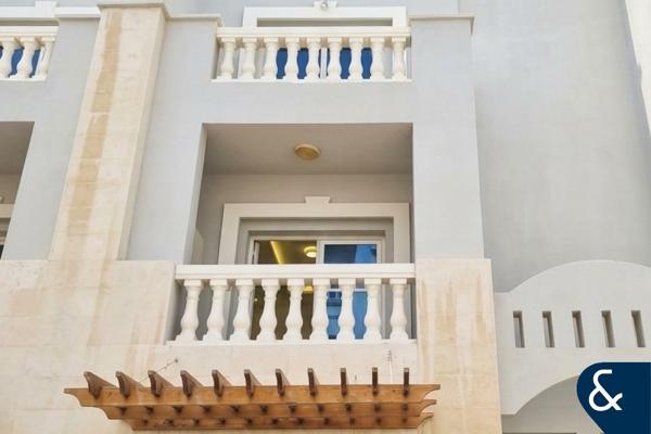 Rooftop Garden | Great ROI | Newly Refurbish