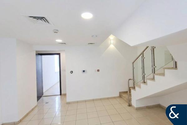 Rooftop Garden | Great ROI | Newly Refurbish