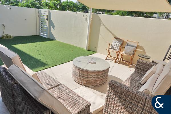 4 Bedrooms | Single Row | 20th November