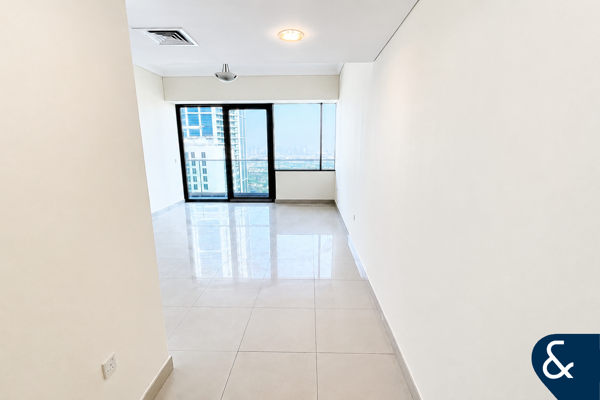 Vacant | Unfurnished | Skyline Views