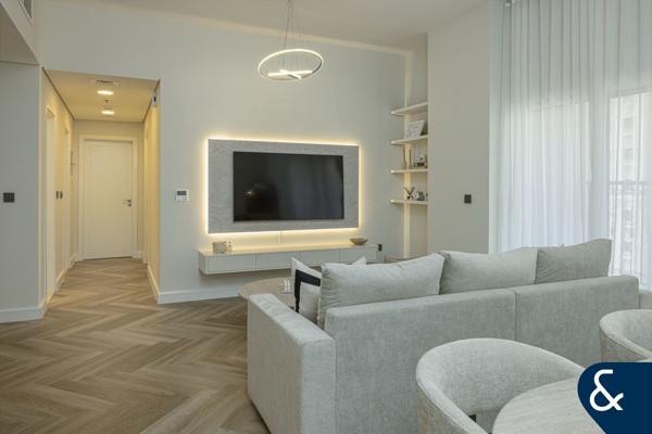 Fully Upgraded | 2 Beds | Furnished | Vacant