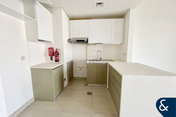 Vacant | One Bedroom | Unfurnished | Tower D