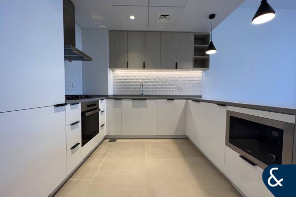 Furnished | Open Kitchen | 1 Bedroom