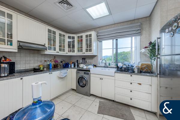 North West 1 Bed | Large Balcony | Furnished