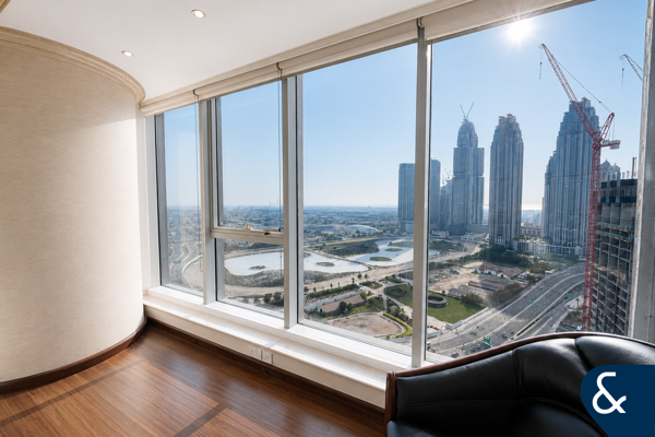Corner Unit | Panoramic Views | Vacant Now