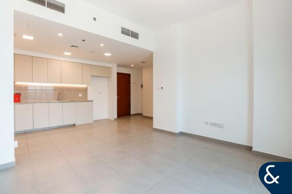 Townhouse View | Spacious | Available July