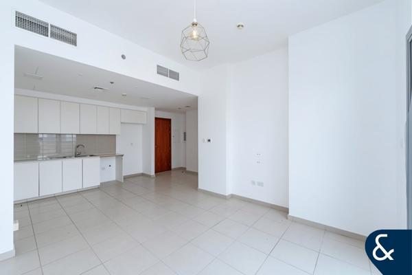 Townhouse View | Spacious | Available July