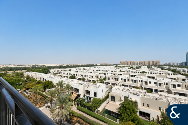 Vacant now | Townhouse views | Spacious
