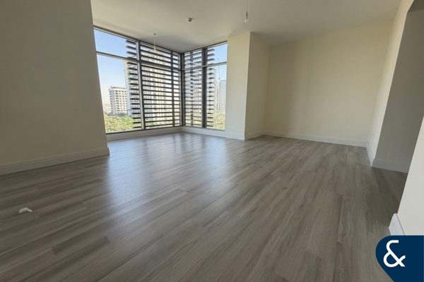 3 Bed | Full Park View | Vacant Soon