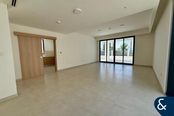 3 Bed Villa | Single Row | Upgraded