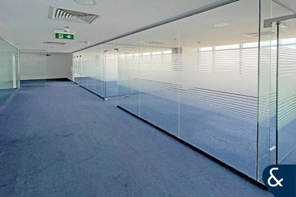 Islands View | Fully Fitted | 12 Parkings