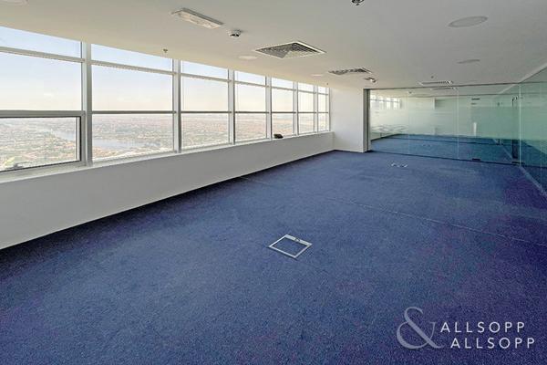 Islands View | Fully Fitted | 12 Parkings