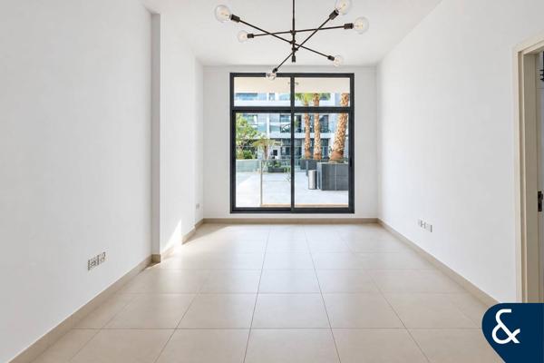 Luxury 1 Bed | Pool Views |  Ready to Move
