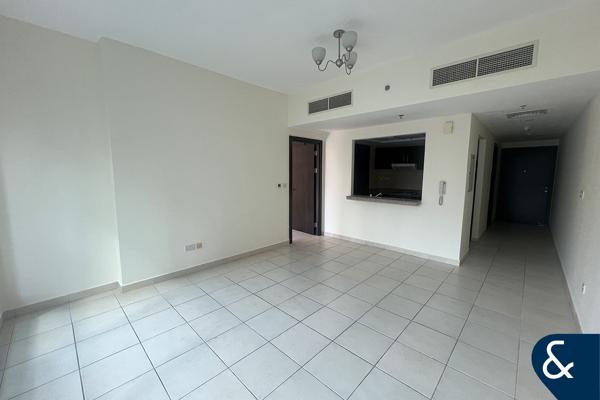 One Bedroom | Vacant On Transfer | Low Floor