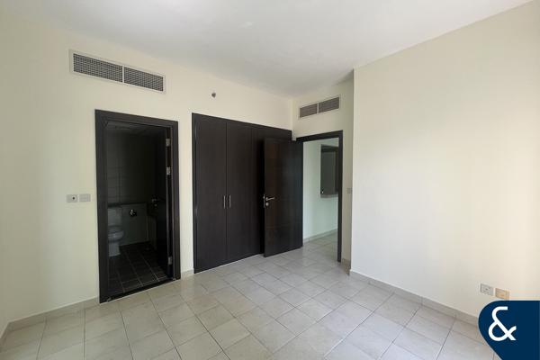 One Bedroom | Vacant On Transfer | Low Floor