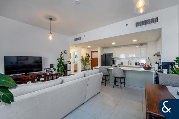 Exclusive | 2 Bed | Corner Unit | Golf Views
