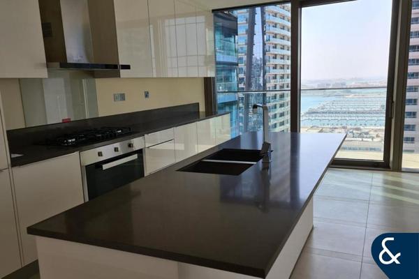 2 Bed | Luxury Living | Unfurnished | Vacant