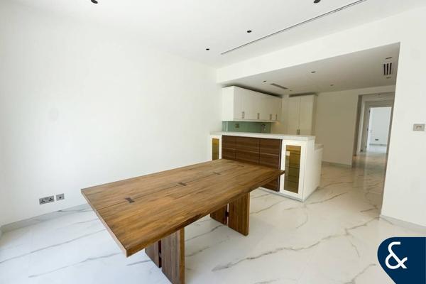 Upgraded | Lake View | 4 Bedrooms