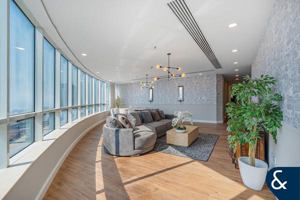 Sky Line Views | Maids Room | High Floor